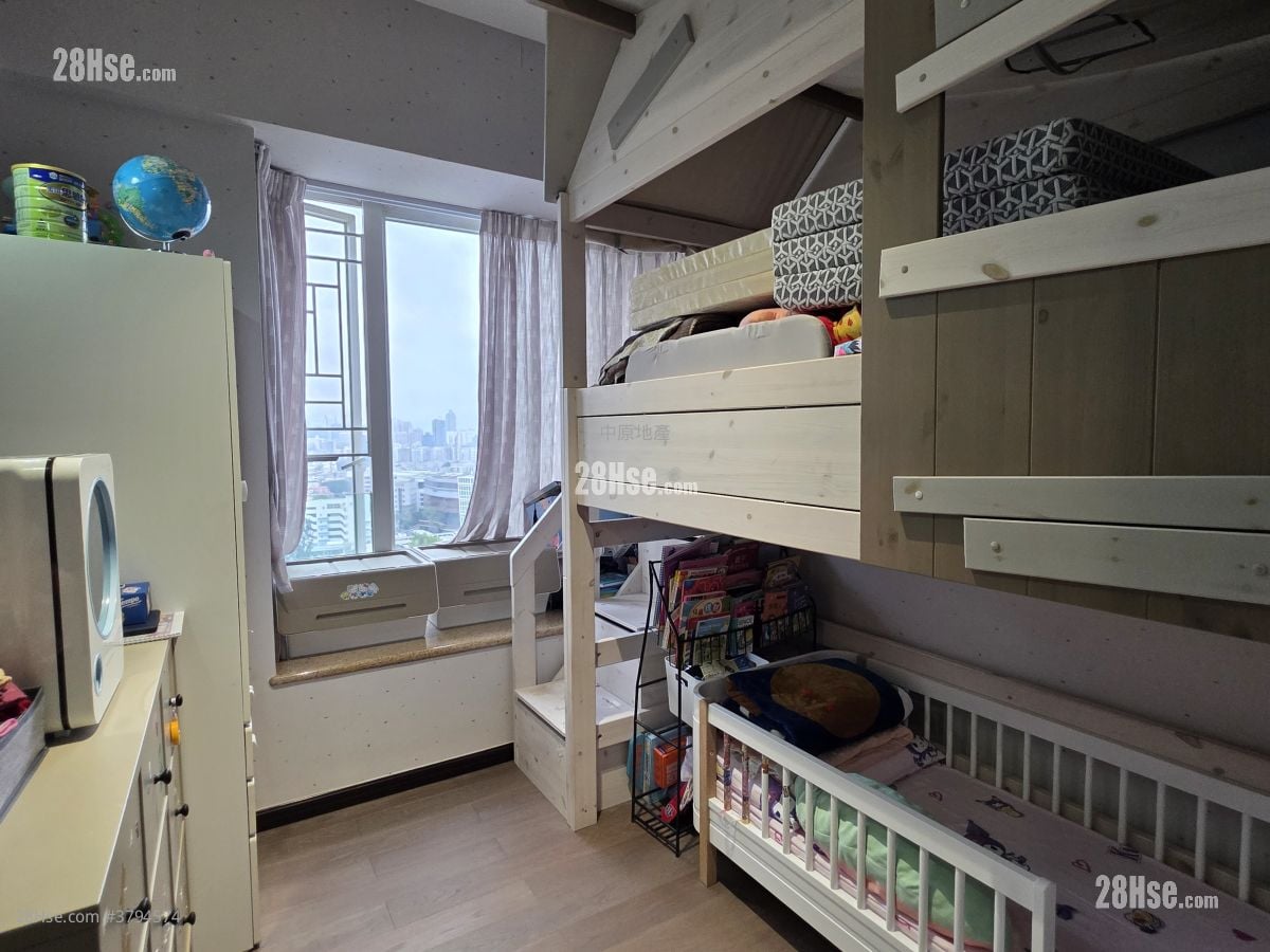 One Beacon Hill Sell 1,101 ft²