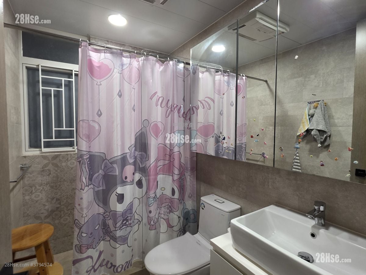 One Beacon Hill Sell 1,101 ft²