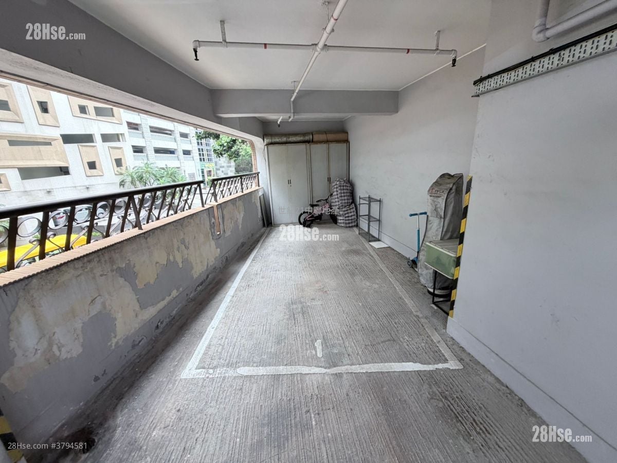 Sunrise Court Sell 3 Bedrooms , 2 Bathrooms