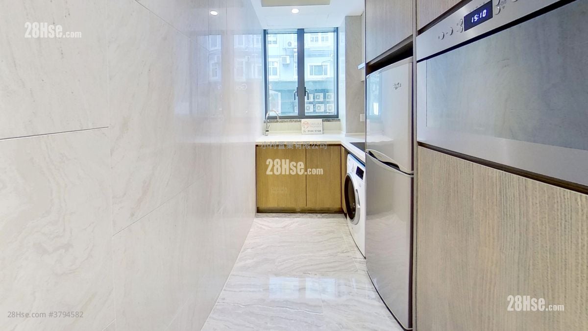 kitchen: Takan Lodge Rental 1 Bedroom , 1 Bathroom 283 ft²