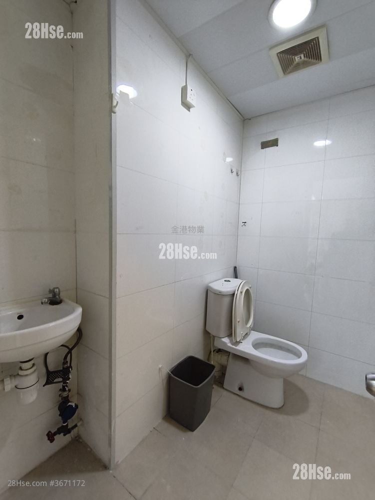 Eldex Industrial Building Rental Studio , 1 Toilet