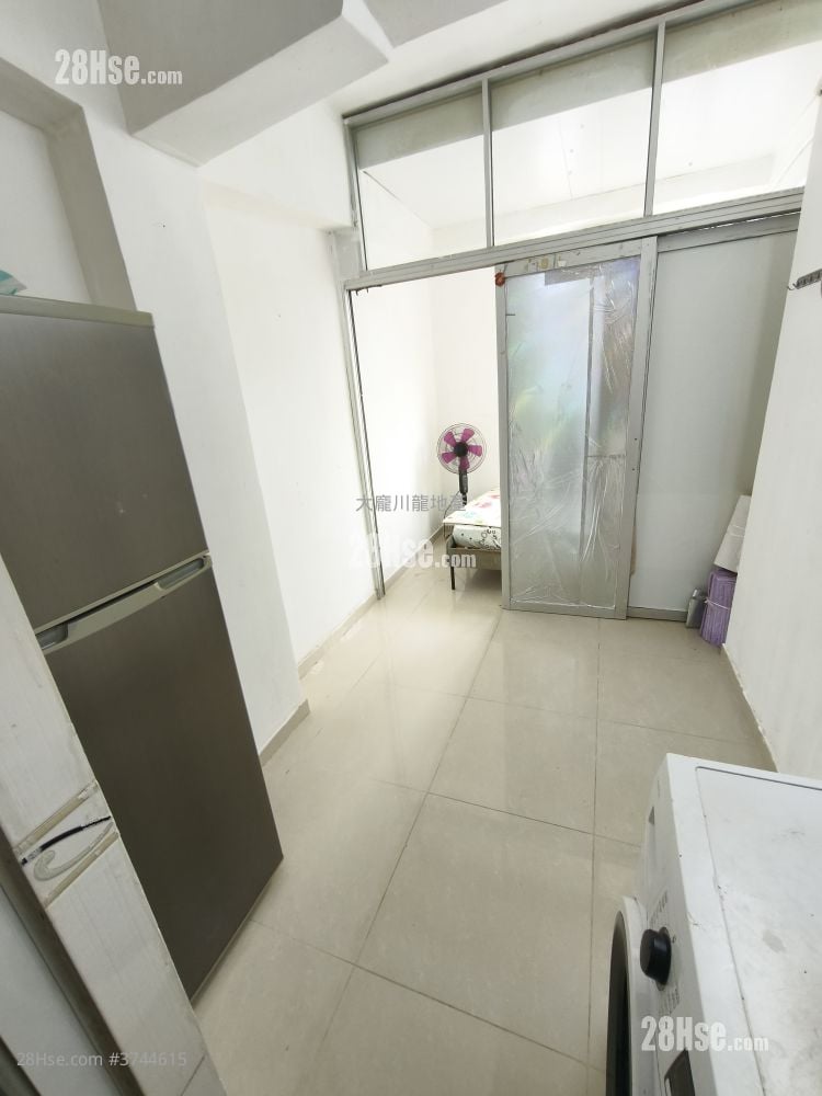 唐楼 租盘 1 房 , 1 浴室 160 平方尺