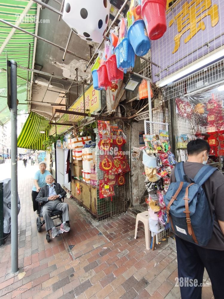 唐楼 租盘 1 房 , 1 浴室 160 平方尺