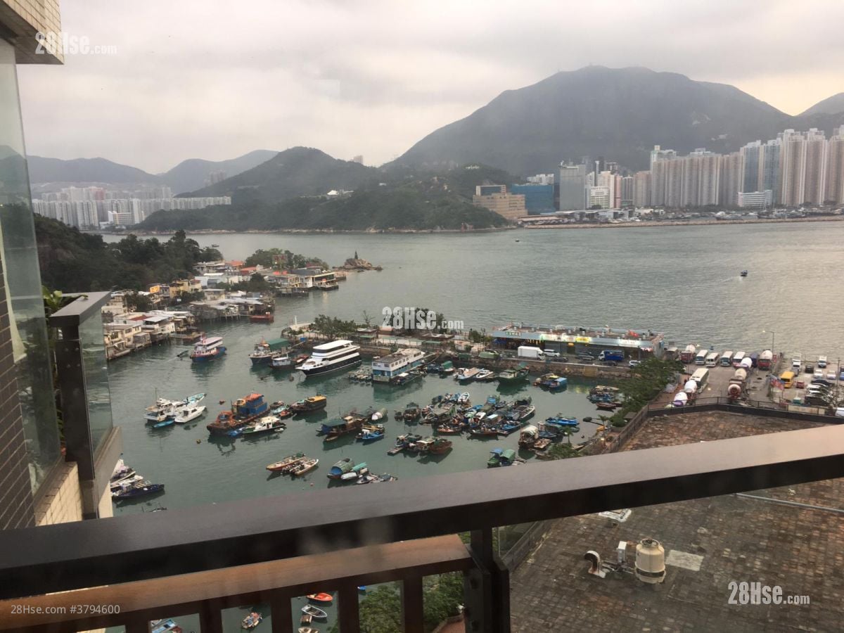 Montego Bay Sell 1 Bedroom , 1 Bathroom 347 ft²