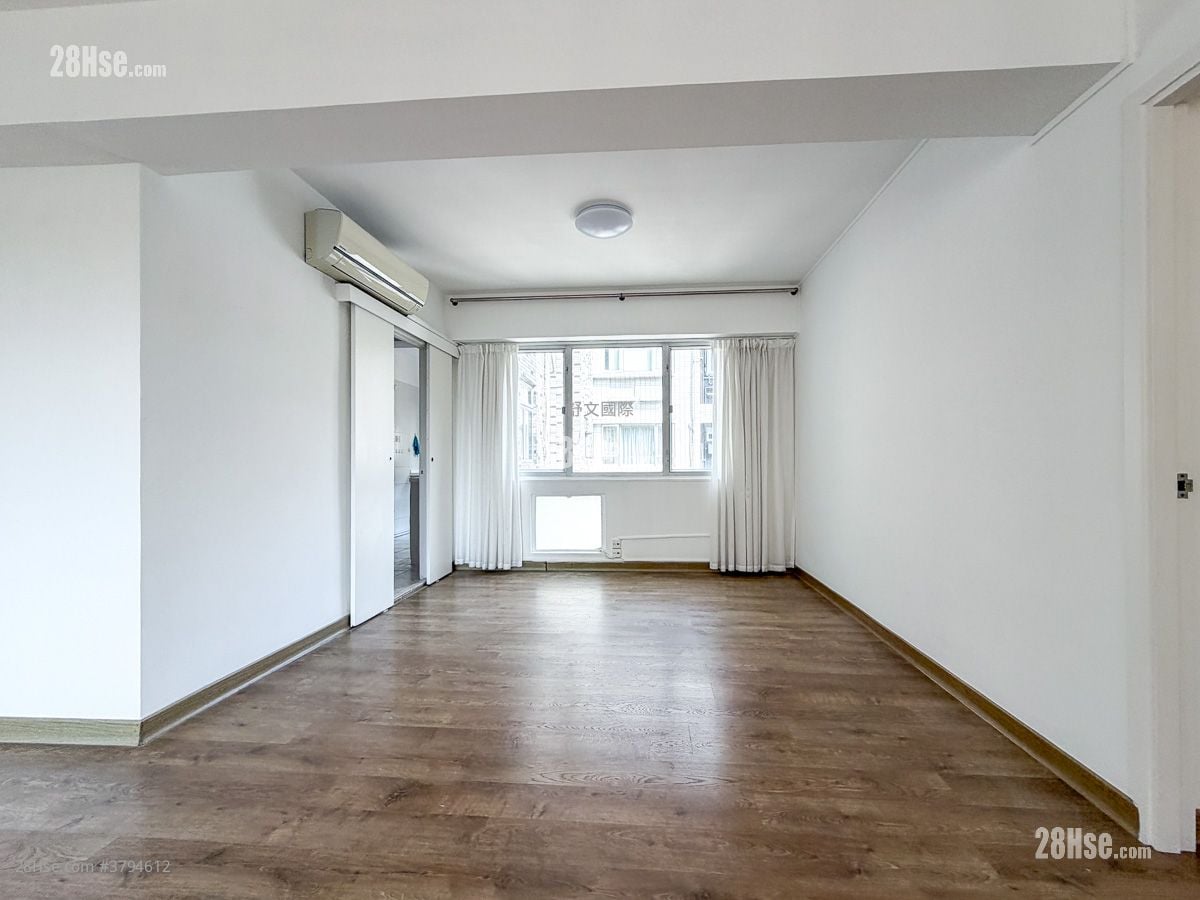 康威园 租盘 4 房 , 2 浴室 1,300 平方尺