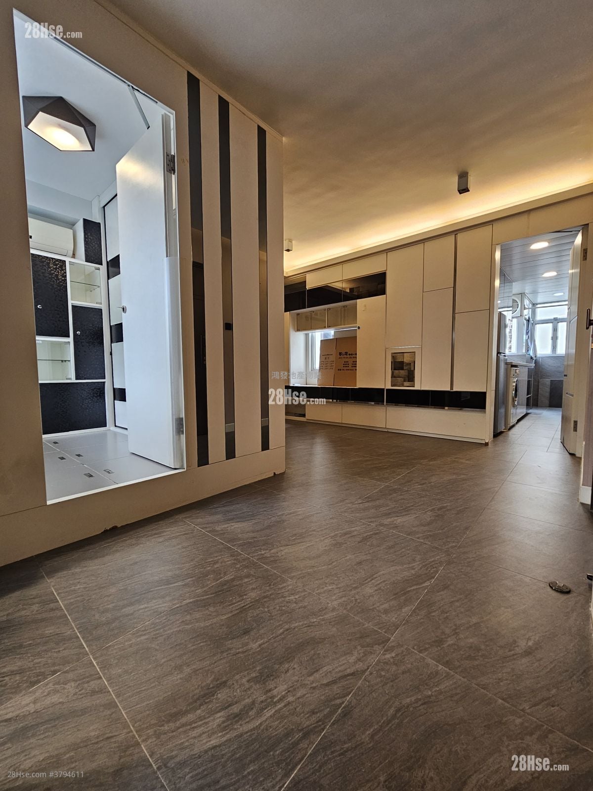 广胜大厦 租盘 2 房 , 1 浴室 375 平方尺