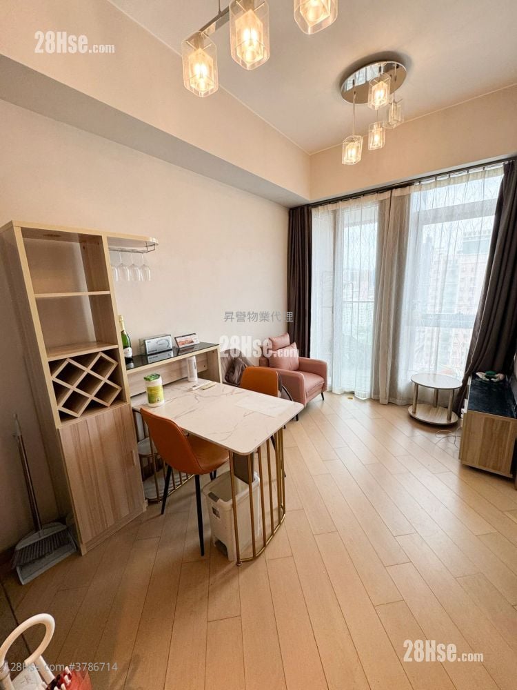 The Zutten Rental 1 Bedroom , 1 Bathroom 271 ft²