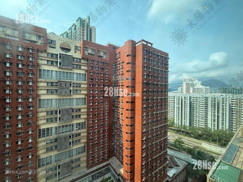 Harbour Place Sell 2 Bedrooms 481 ft²