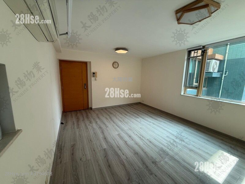 Harbour Place Sell 2 Bedrooms 481 ft²