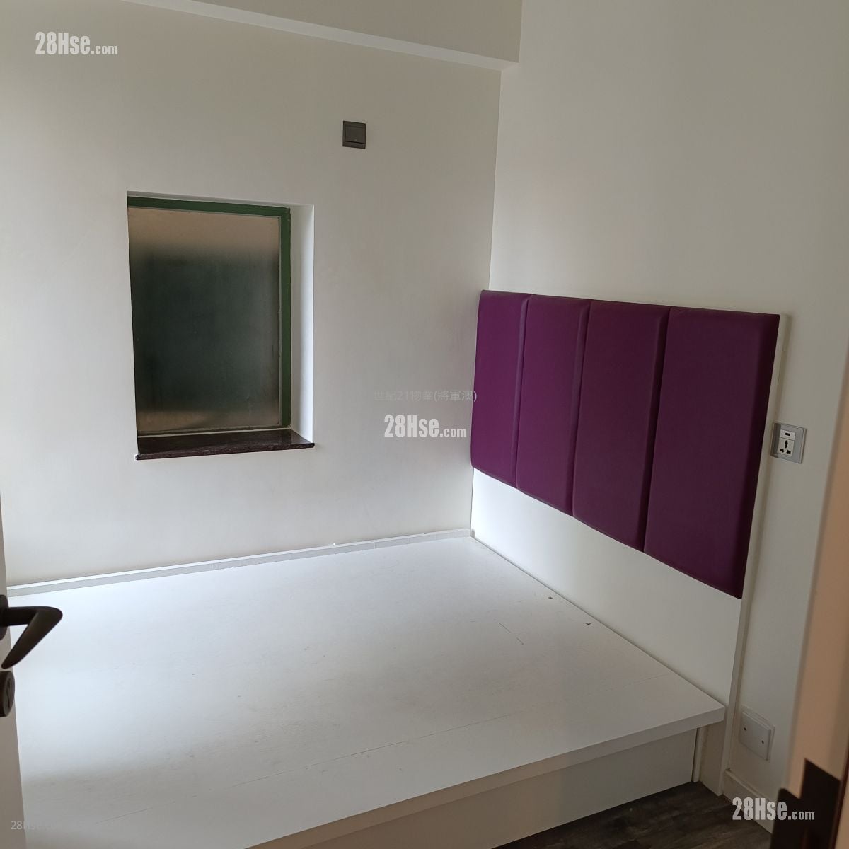 君傲湾 租盘 2 房 , 1 浴室 499 平方尺