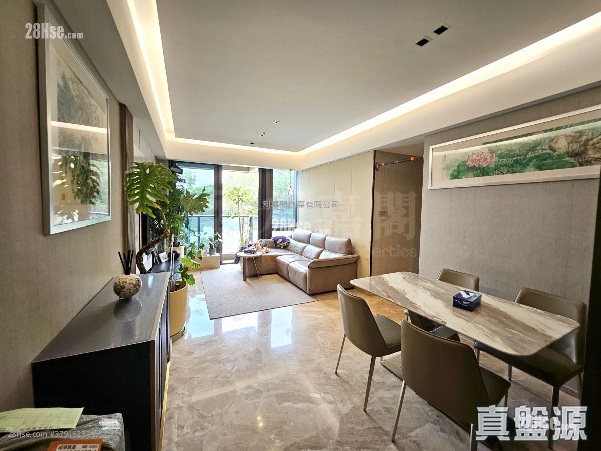 Mantin Heights Rental 943 ft²