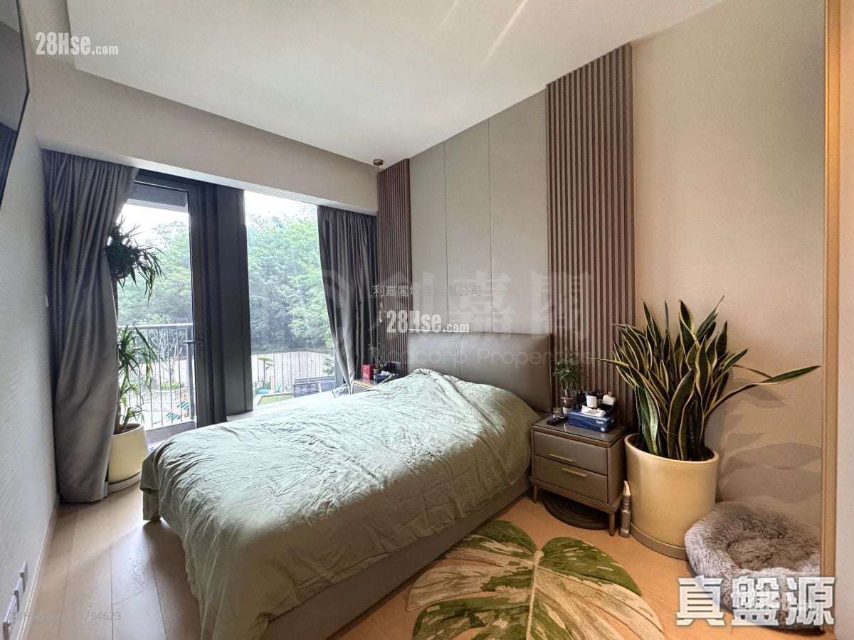 Mantin Heights Rental 943 ft²