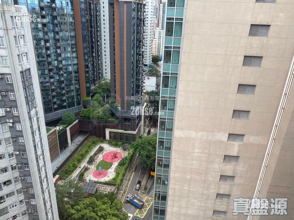 景晖阁 售盘 2 房 , 1 浴室 400 平方尺