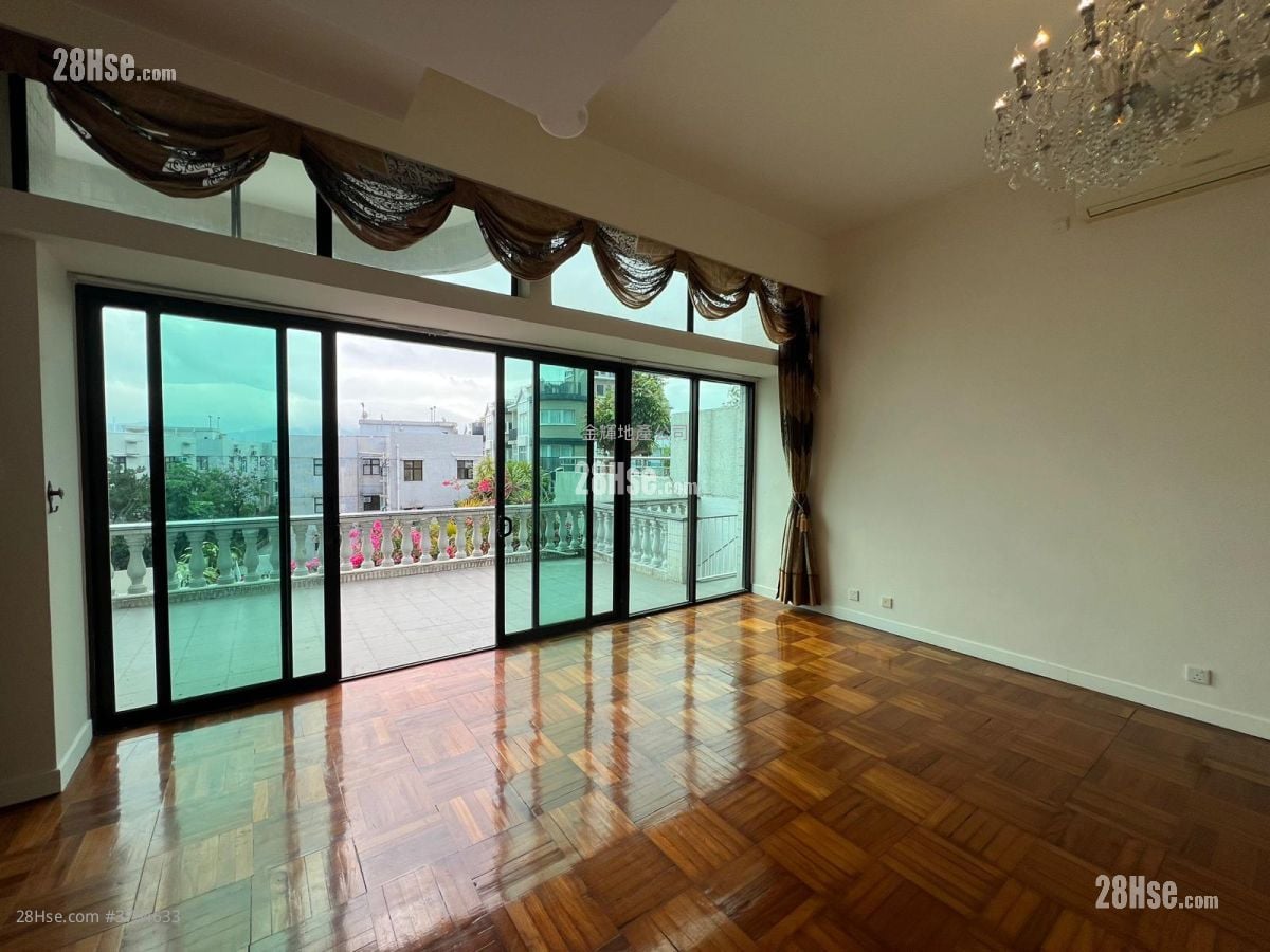 Fiona Garden Rental 4 Bedrooms , 3 Bathrooms 2,699 ft²