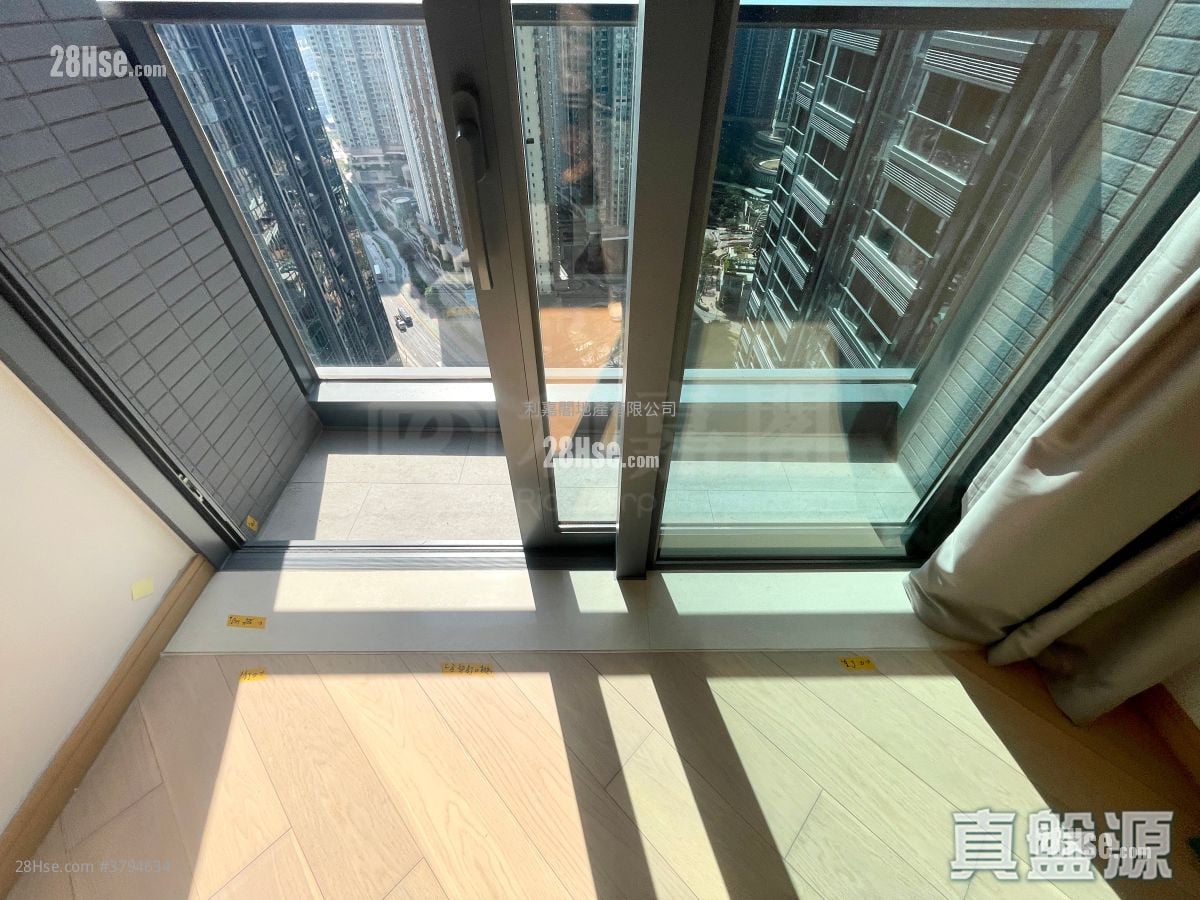 Manor Hill Sell 1 Bedroom 284 ft²