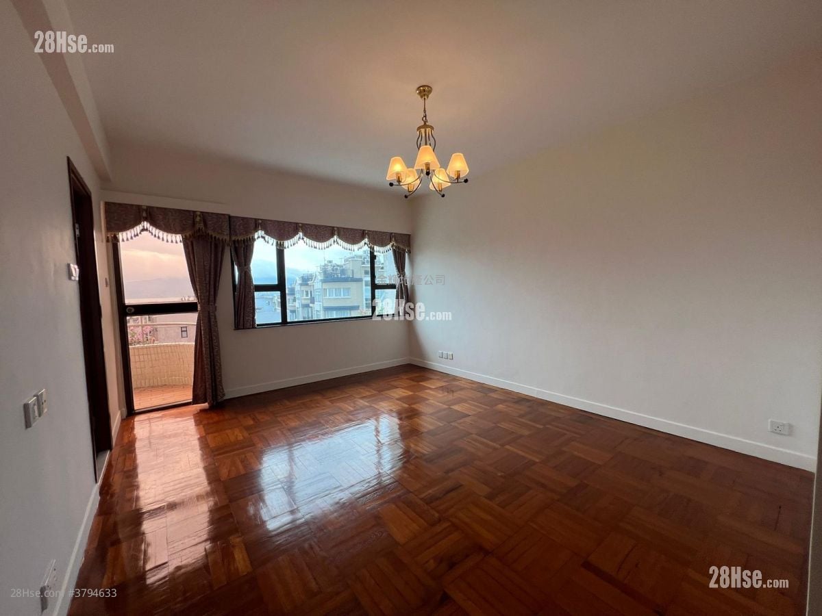 Fiona Garden Rental 4 Bedrooms , 3 Bathrooms 2,699 ft²