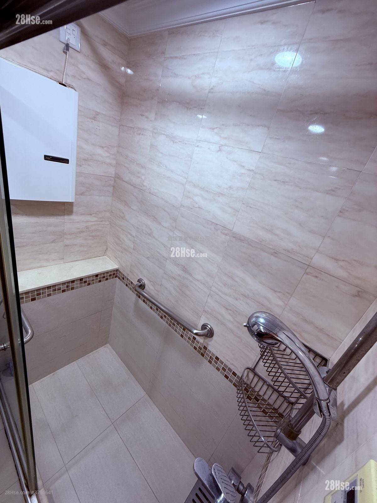 晓峰园 租盘 3 房 , 2 浴室 820 平方尺