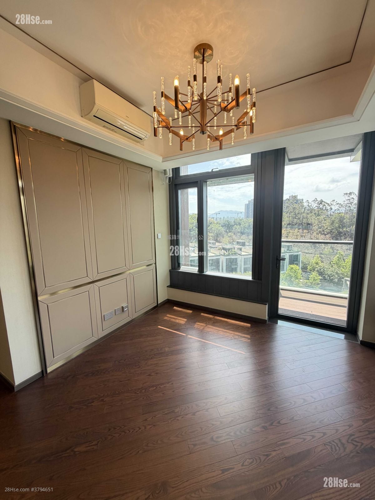 缇岸 租盘 3 房 , 2 浴室 798 平方尺