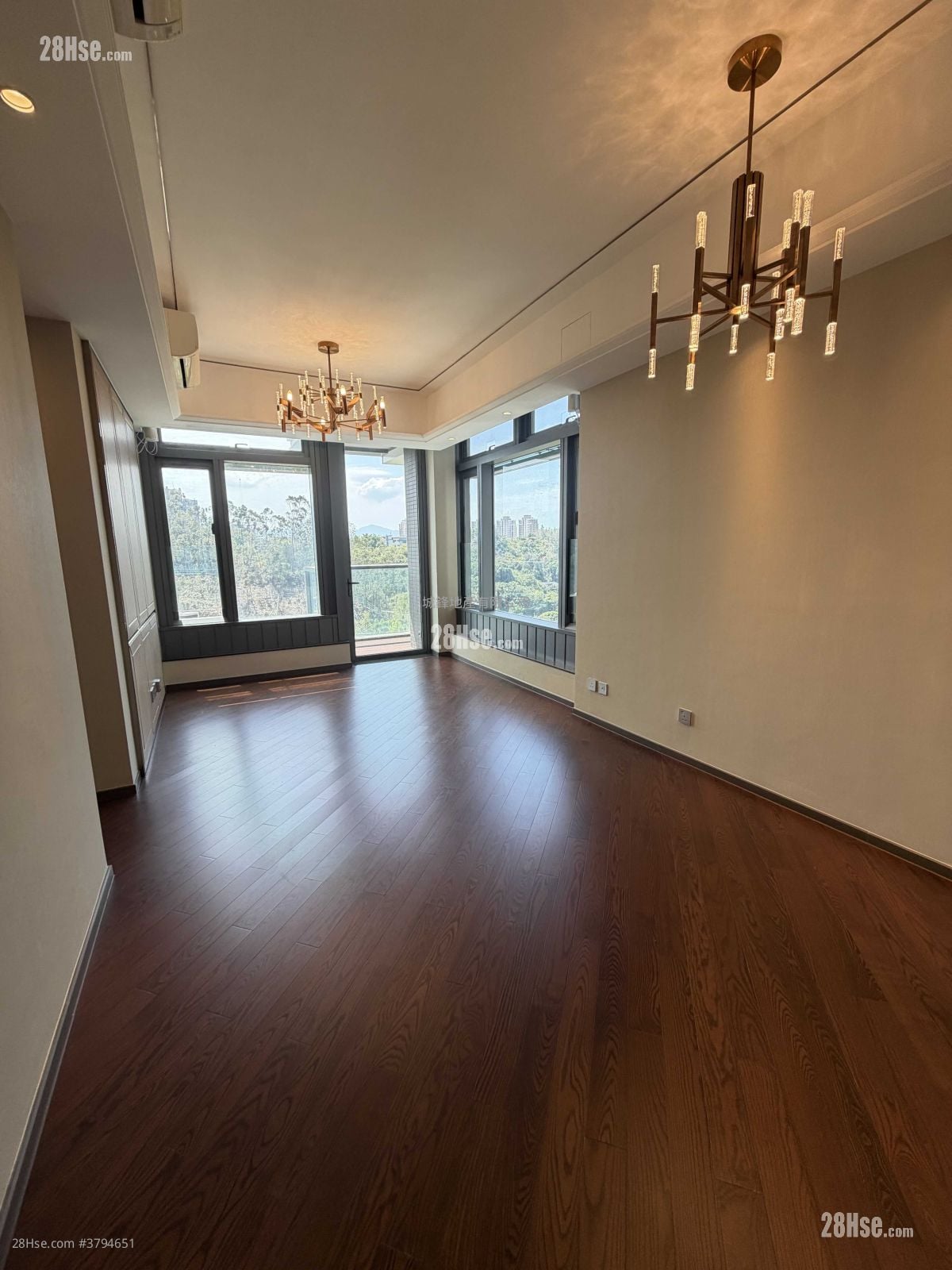 缇岸 租盘 3 房 , 2 浴室 798 平方尺