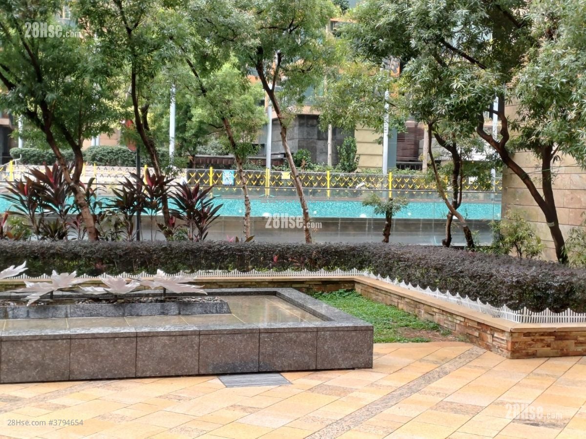 Harbour Place Rental 3 Bedrooms , 2 Bathrooms 589 ft²