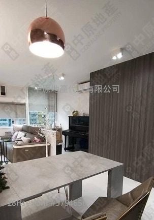 Cheung On Estate Sell 2 Bedrooms , 1 Bathroom 443 ft²
