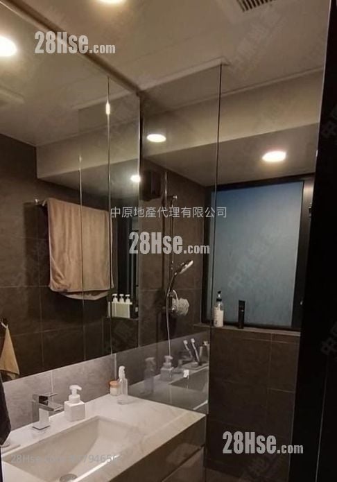 Cheung On Estate Sell 2 Bedrooms , 1 Bathroom 443 ft²