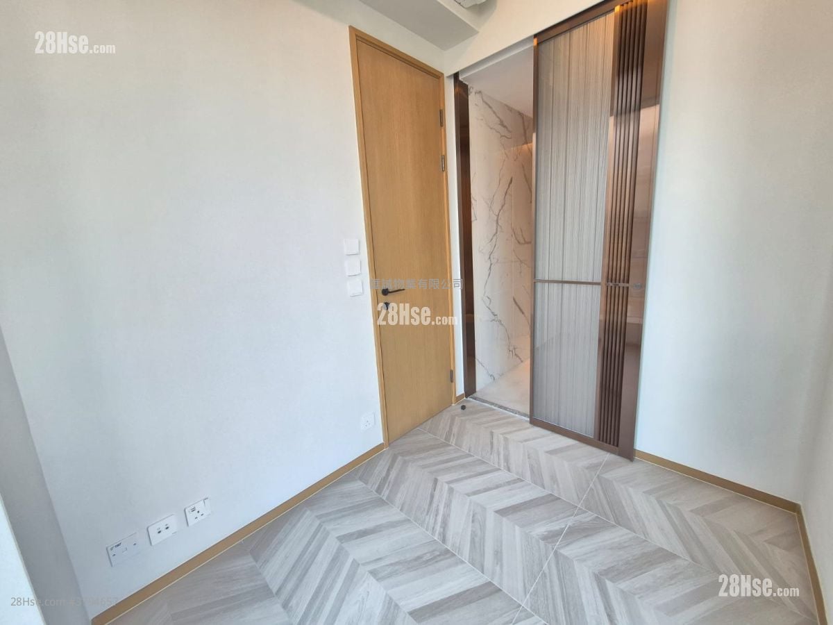 南首 租盘 1 房 , 1 浴室 261 平方尺