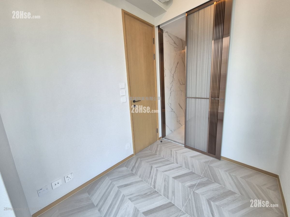 南首 租盘 1 房 , 1 浴室 261 平方尺