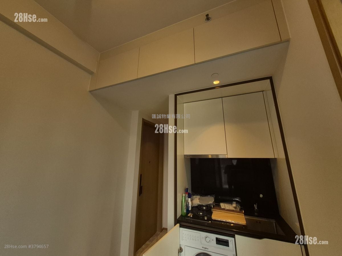 南首 租盘 1 房 , 1 浴室 261 平方尺