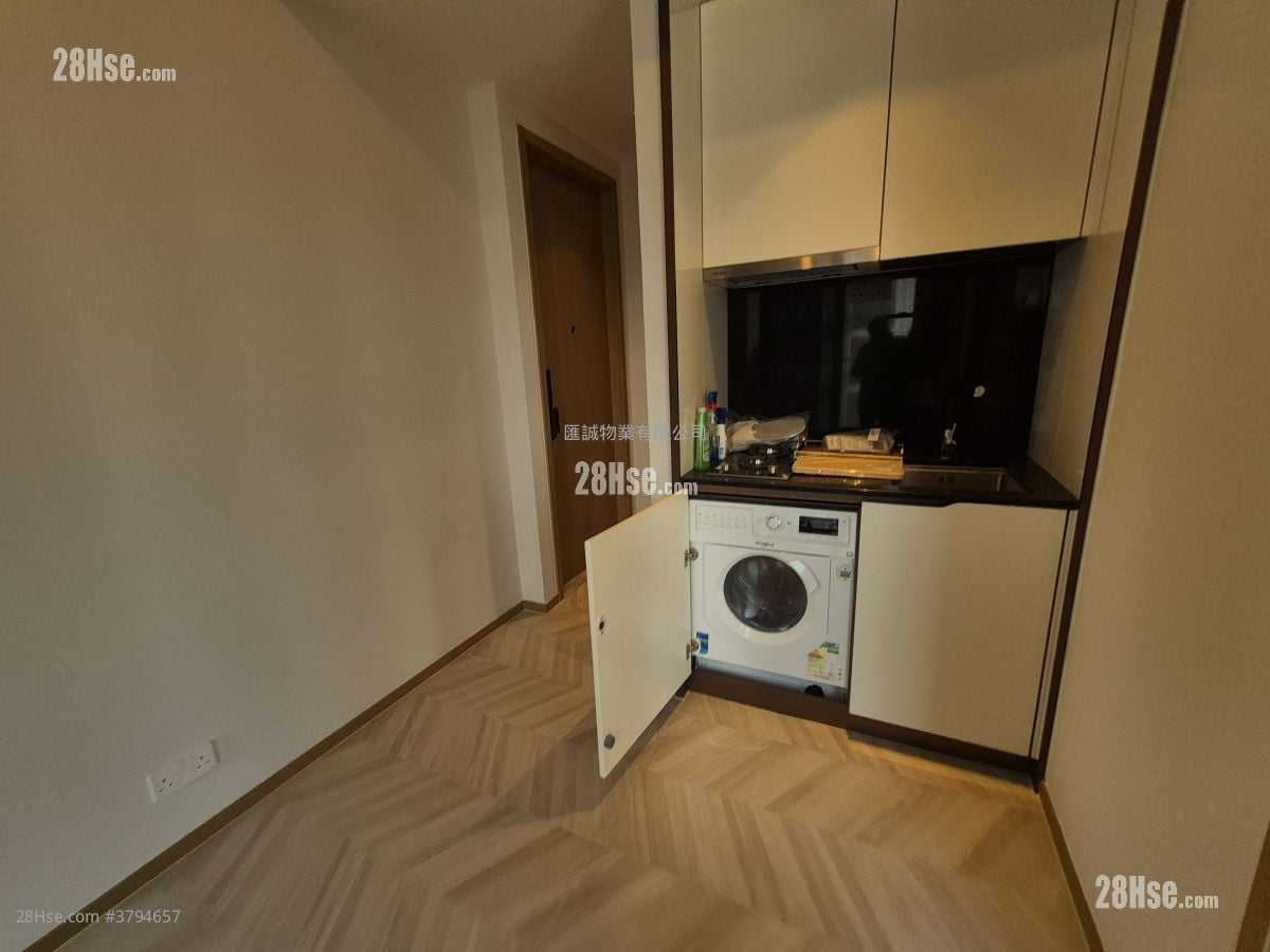 南首 租盘 1 房 , 1 浴室 261 平方尺