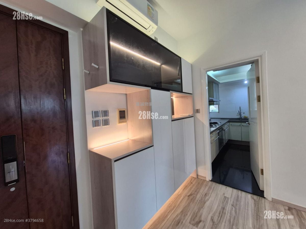 毕架山峰 租盘 2 房 , 2 浴室 839 平方尺