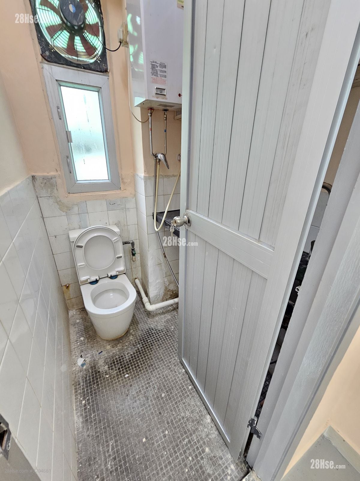Po Yip Building Rental Studio , 1 Toilet 300 ft²