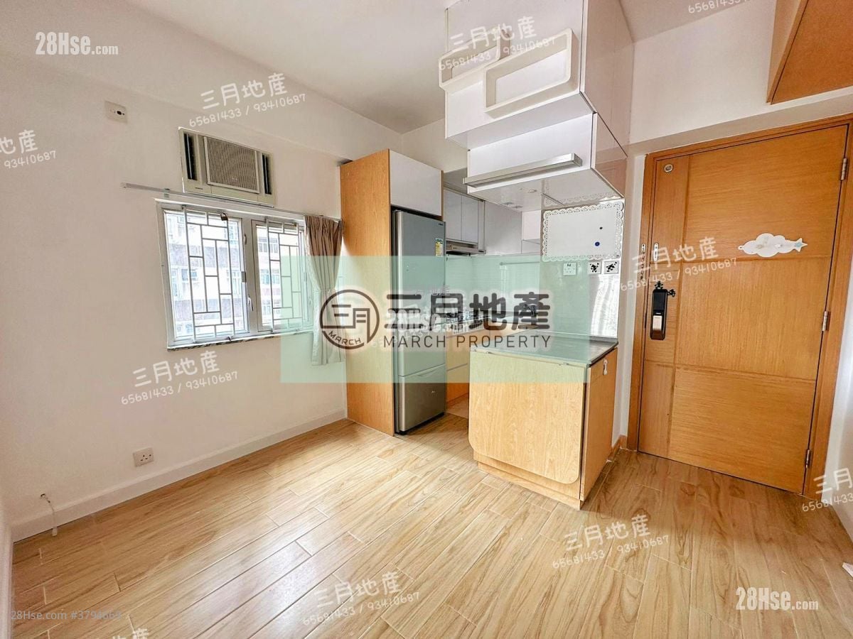 厅: 鸿威大厦 售盘 2 房 , 1 浴室 306 平方尺