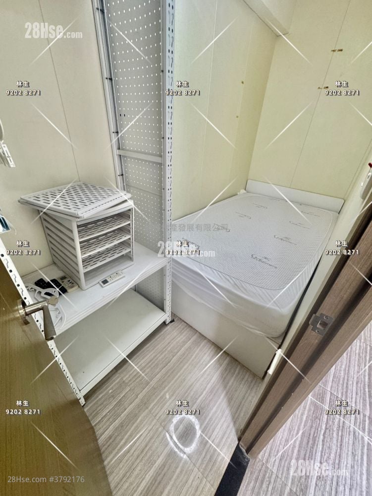 兆丰大厦 售盘 2 房 , 1 浴室 249 平方尺