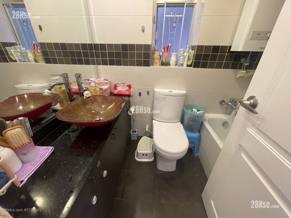 Discovery Park Sell 3 Bedrooms , 2 Bathrooms 682 ft²