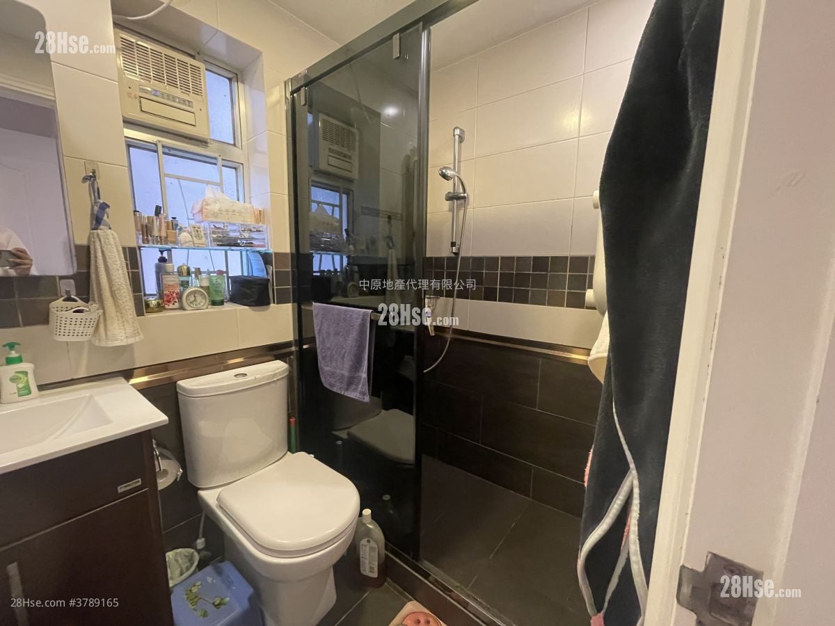 Discovery Park Sell 3 Bedrooms , 2 Bathrooms 682 ft²