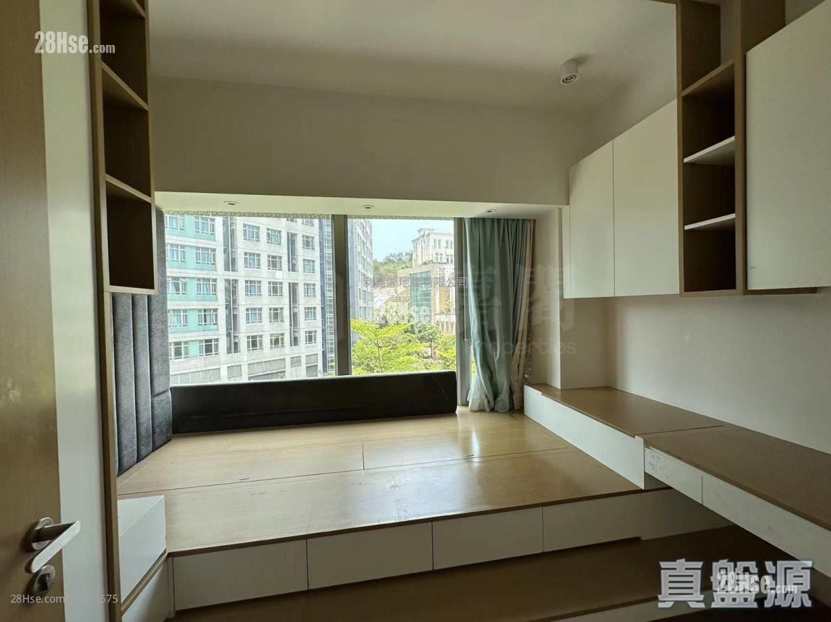 Mount Beacon Sell 5+ Bedrooms 839 ft²