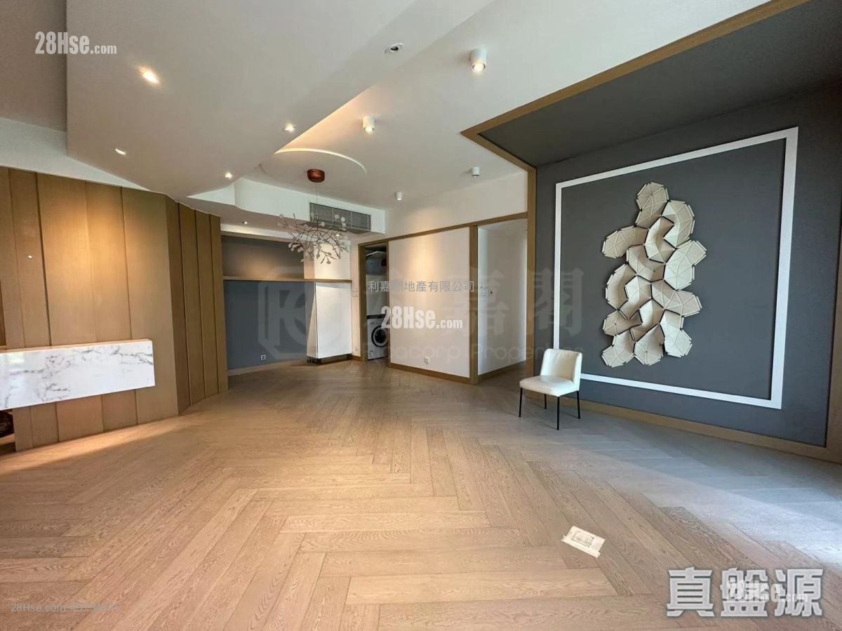 Mount Beacon Sell 5+ Bedrooms 839 ft²