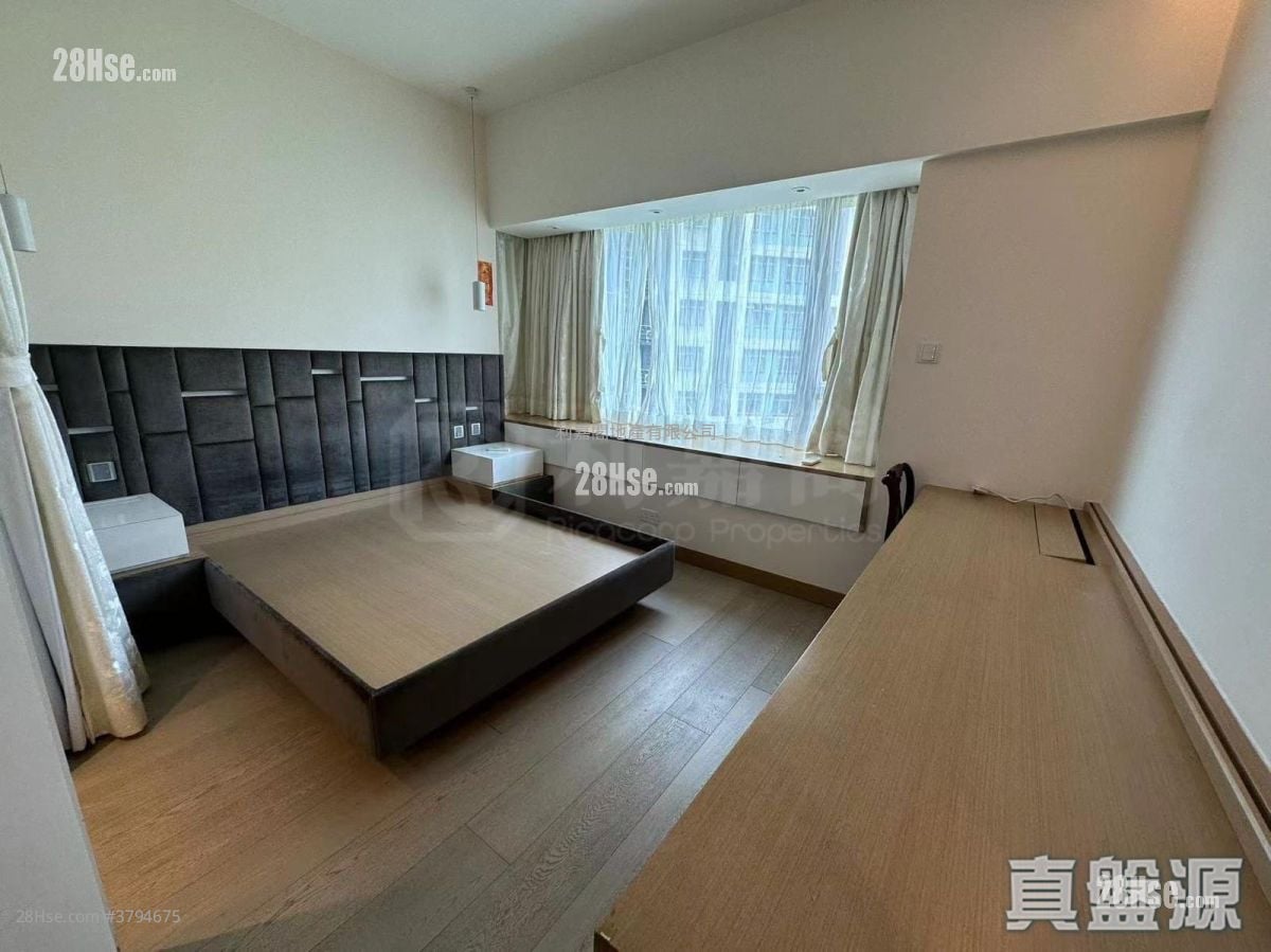 Mount Beacon Sell 5+ Bedrooms 839 ft²