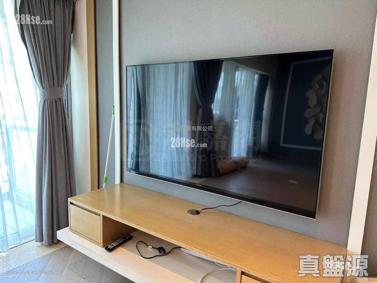 Mount Beacon Sell 5+ Bedrooms 839 ft²