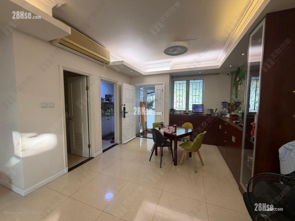 四季雅苑 售盘 3 房 , 1 浴室 920 平方尺