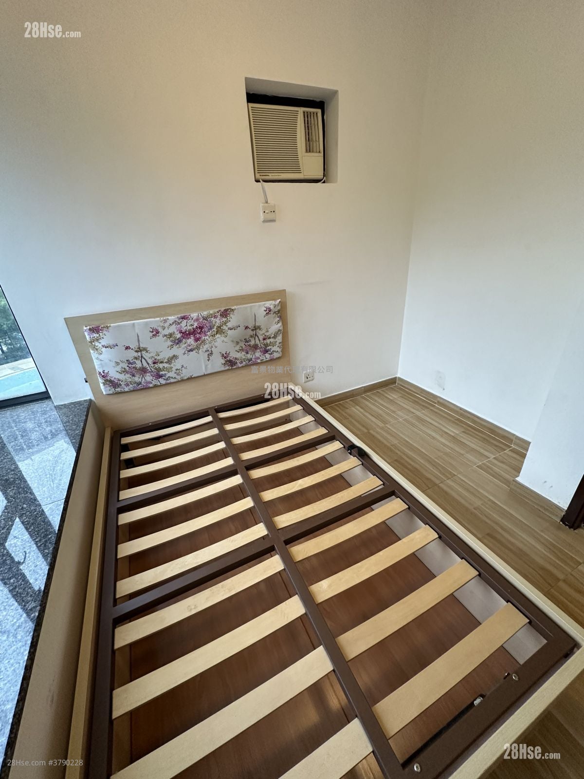 豫丰花园 租盘 2 房 , 1 浴室 397 平方尺