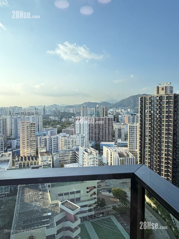 Mantin Heights Sell 3 Bedrooms , 1 Bathroom 679 ft²