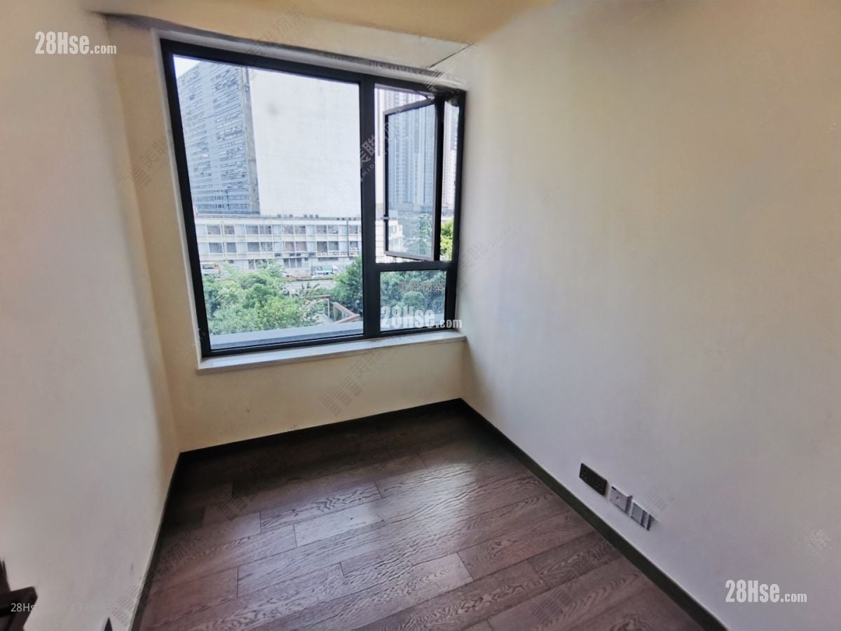 映日湾 售盘 2 房 443 平方尺