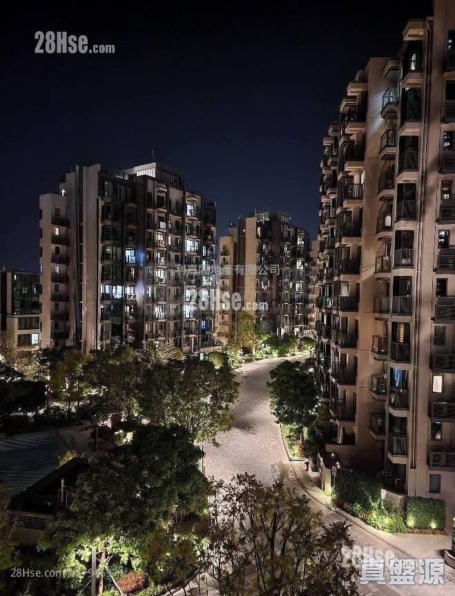 Wetland Seasons Park Rental 3 Bedrooms , 2 Bathrooms 664 ft²