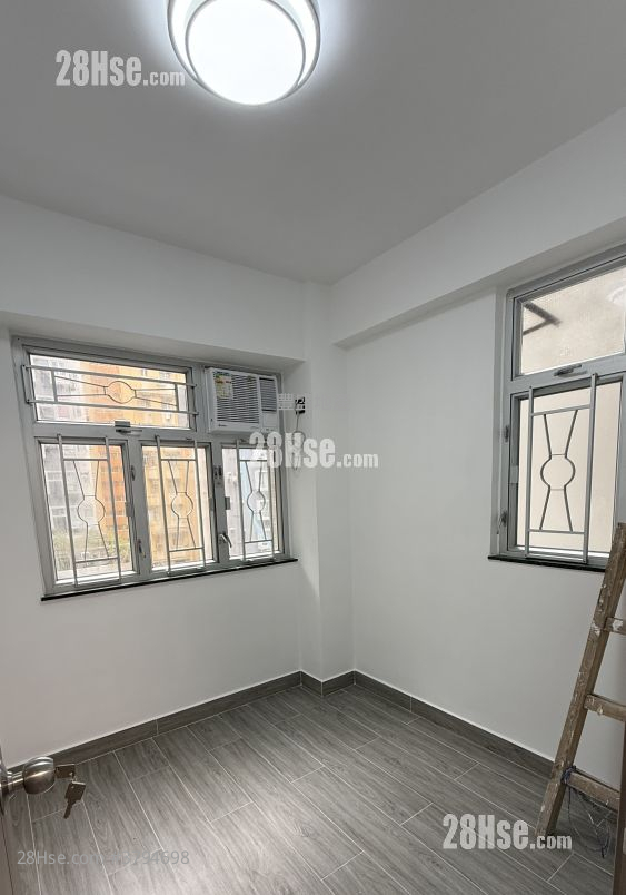 富多来新村 售盘 2 房 , 1 浴室 285 平方尺