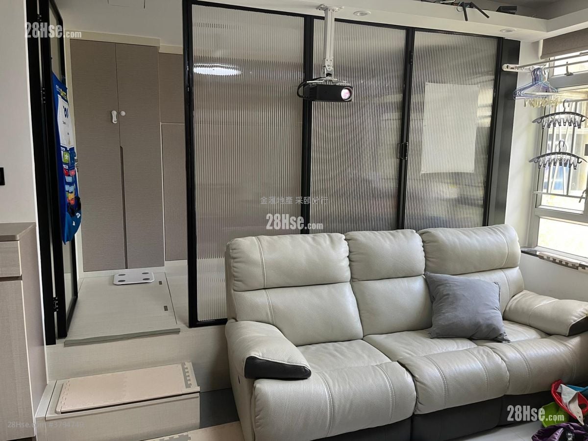 采颐花园 售盘 2 房 , 2 浴室 431 平方尺