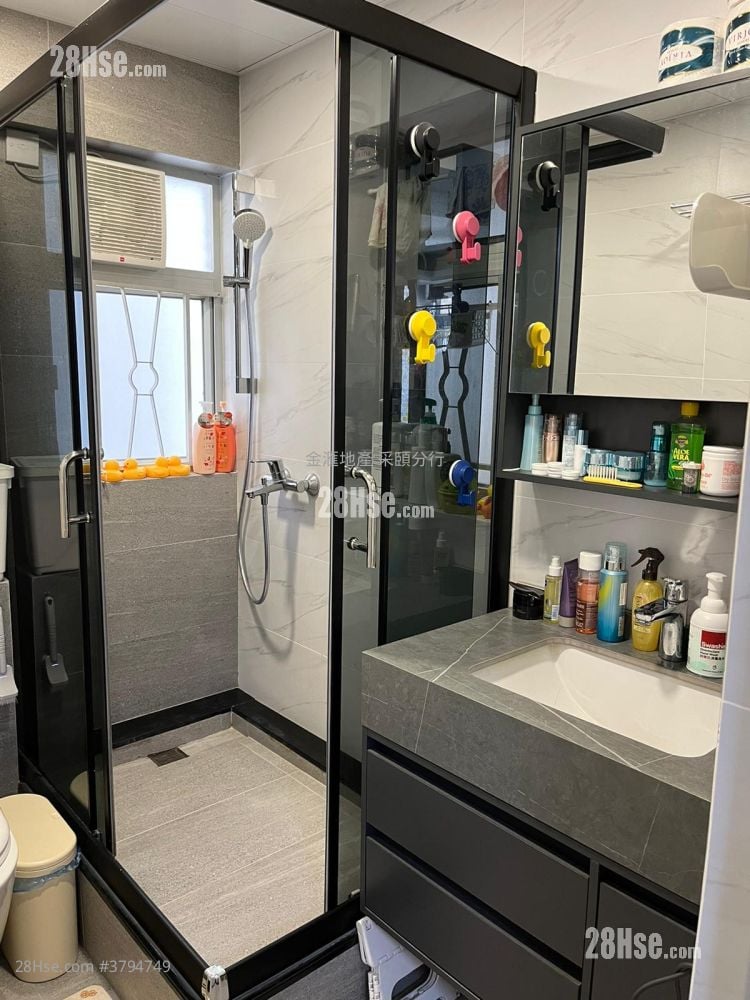 采颐花园 售盘 2 房 , 2 浴室 431 平方尺