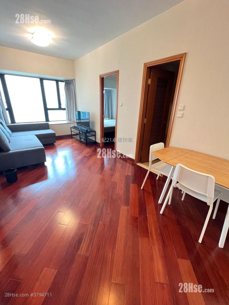 The Arch Rental 1 Bedroom , 1 Bathroom 420 ft²