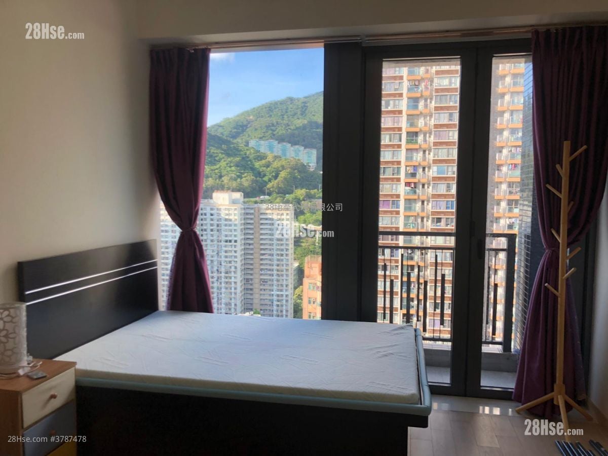 The Ascent Rental Studio , 1 Bathroom 276 ft²